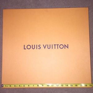 Louis Vuitton box